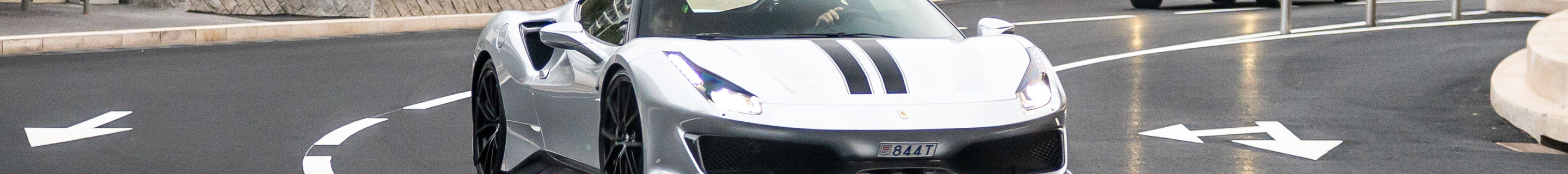 Ferrari 488 Pista