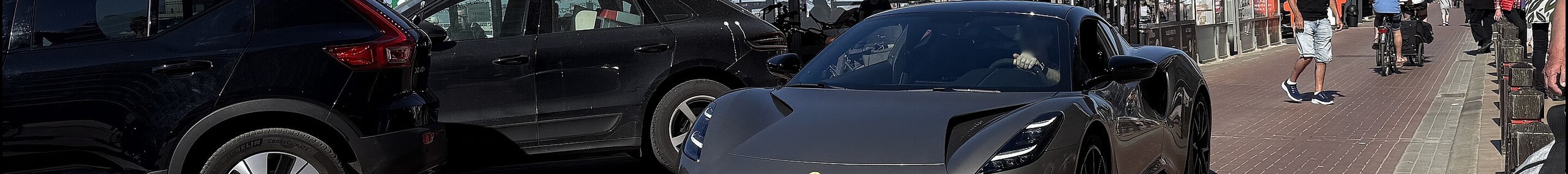 Lotus Emira