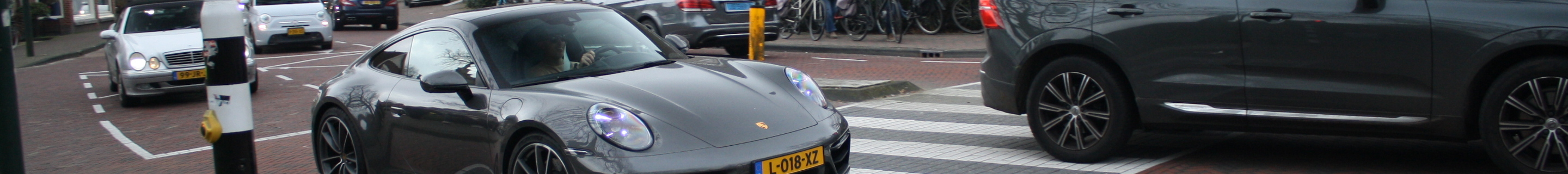 Porsche 992 Carrera 4S MkI