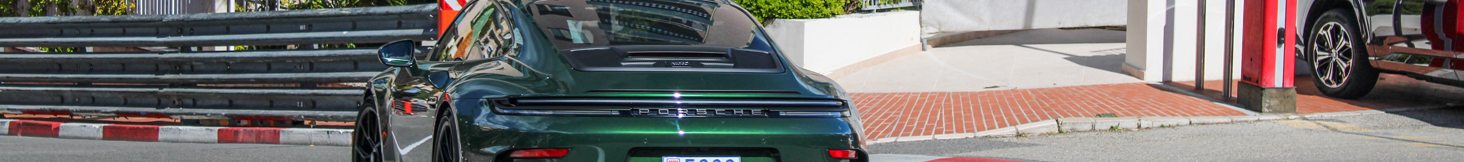 Porsche 992 GT3 Touring MkII