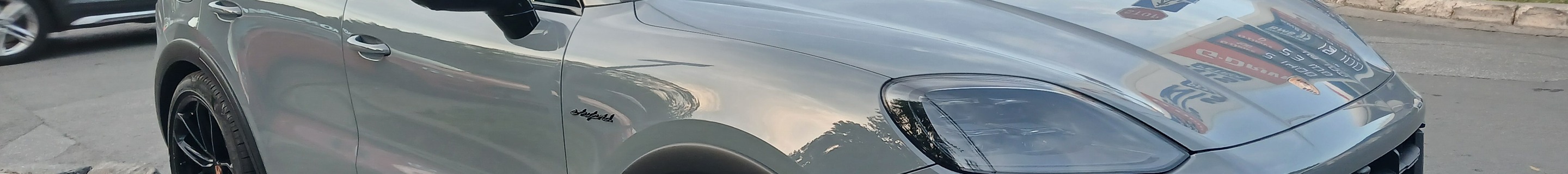 Porsche Cayenne Coupé Turbo E-Hybrid