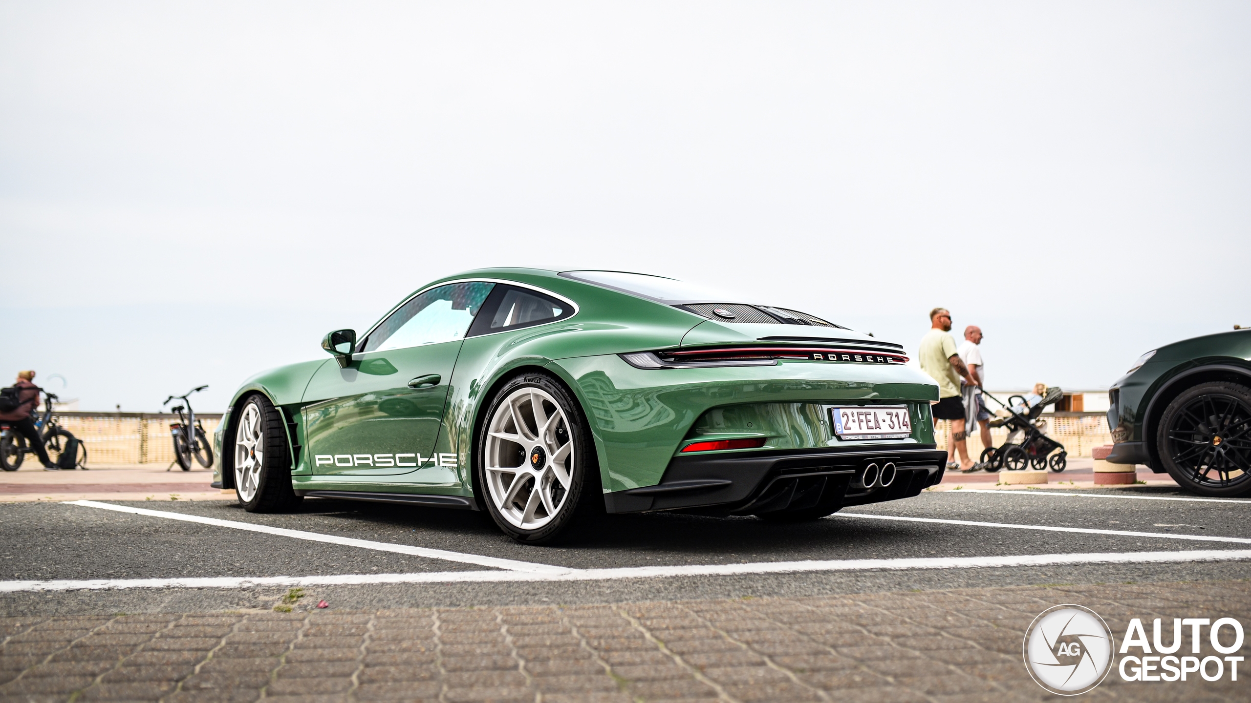 Porsche 992 S/T