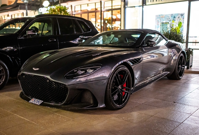 Aston Martin DBS Superleggera Volante
