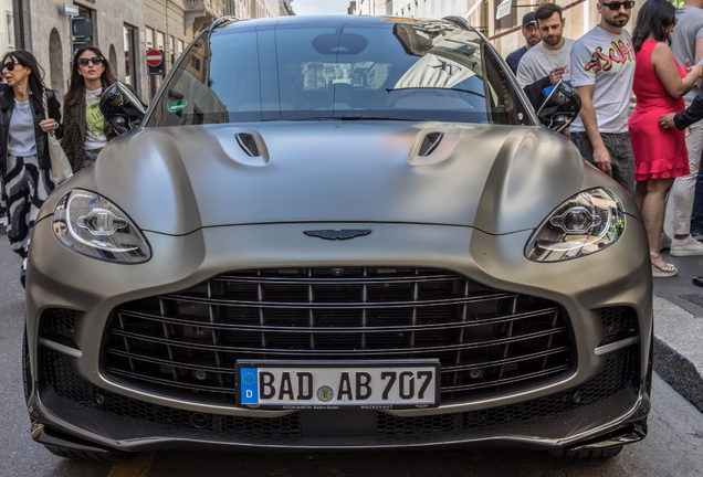Aston Martin DBX707