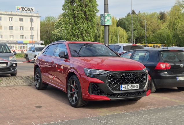 Audi RS Q8 2024
