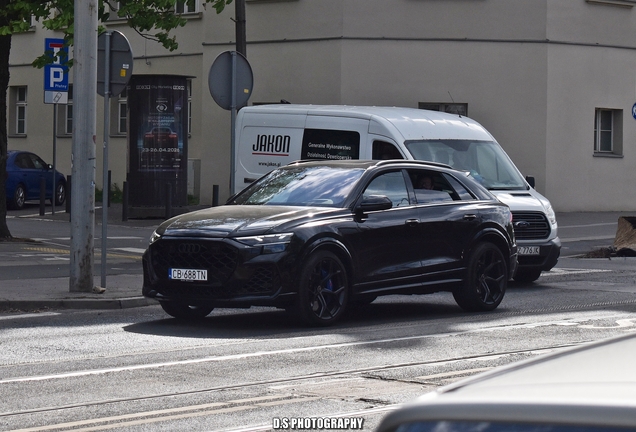 Audi RS Q8 2024