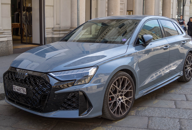 Audi RS3 Sportback 8Y 2025