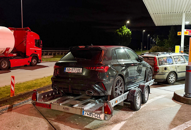 Audi RS3 Sportback 8Y 2025