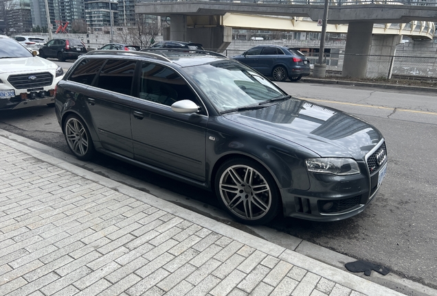 Audi RS4 Avant B7