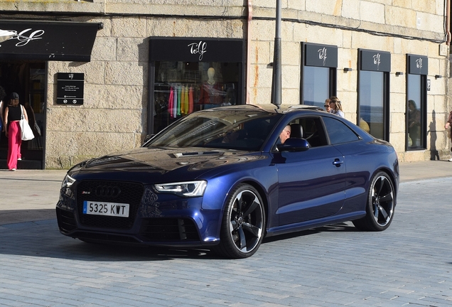 Audi RS5 B8 2012