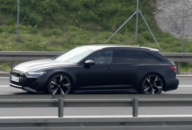 Audi RS6 Avant C8