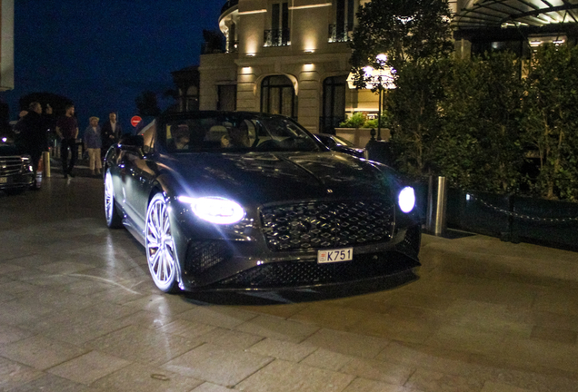 Bentley Continental GTC Mulliner 2025