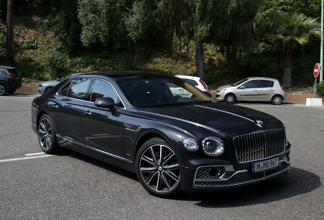 Bentley Flying Spur Hybrid