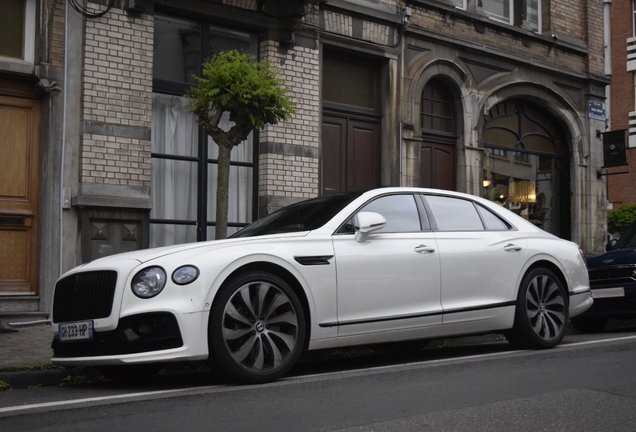 Bentley Flying Spur V8 2021