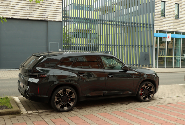 BMW XM G09
