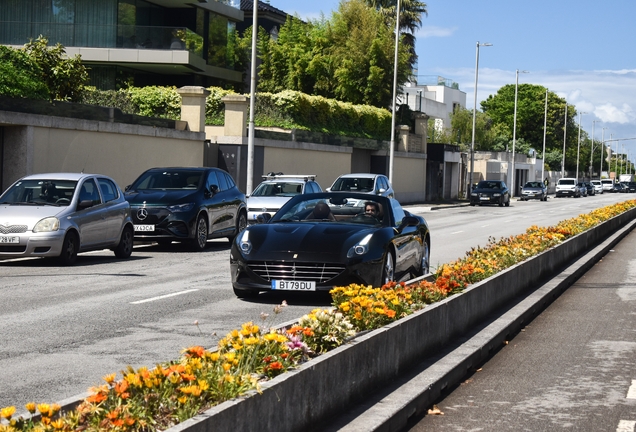 Ferrari California T