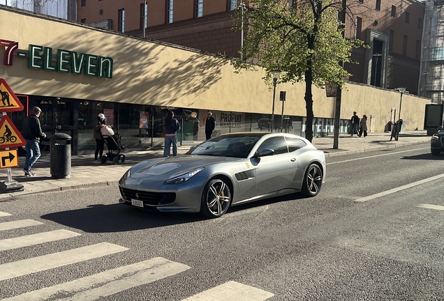 Ferrari GTC4Lusso