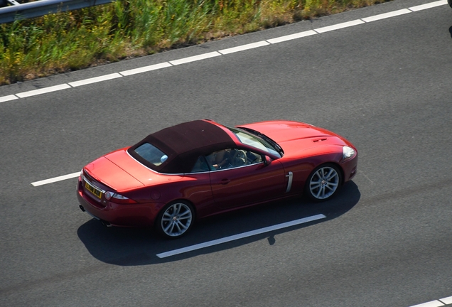 Jaguar XKR Convertible 2006