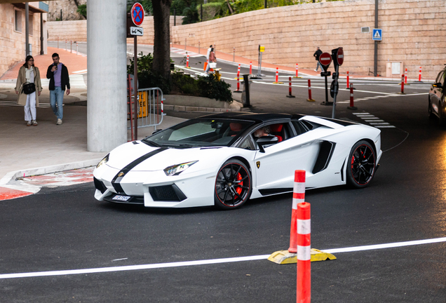 Lamborghini Aventador LP700-4 Roadster