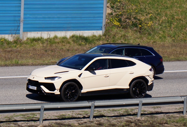 Lamborghini Urus S