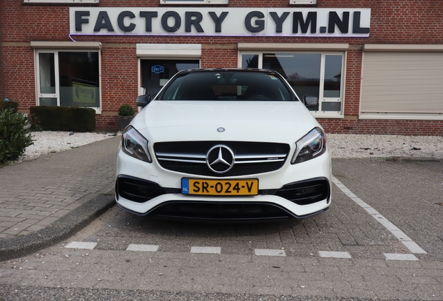 Mercedes-AMG A 45 W176 2015
