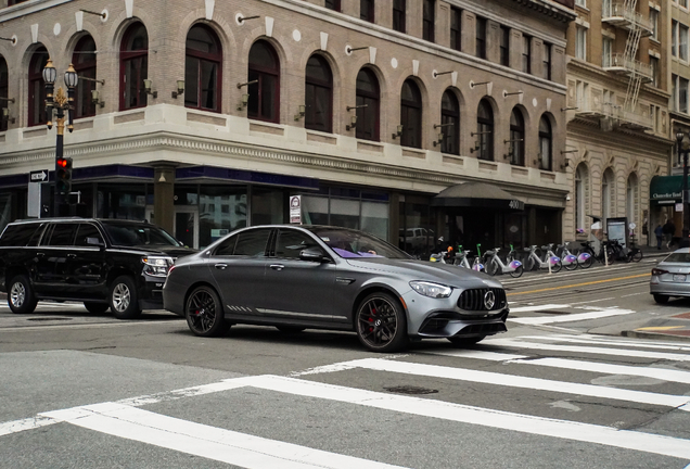Mercedes-AMG E 63 S W213 Final Edition