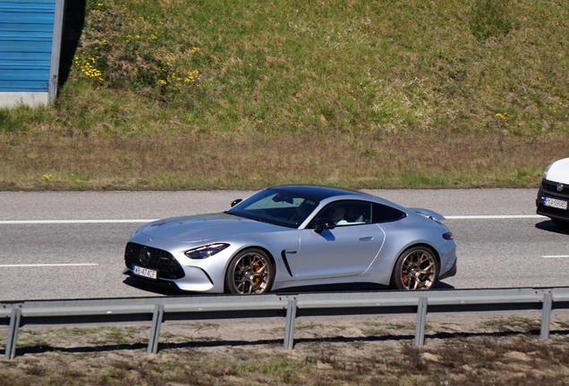 Mercedes-AMG GT 63 C192