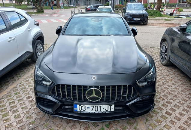 Mercedes-AMG GT 63 S X290