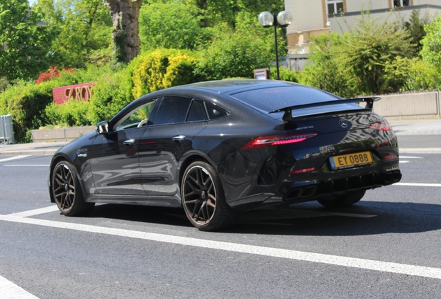 Mercedes-AMG GT 63 S X290