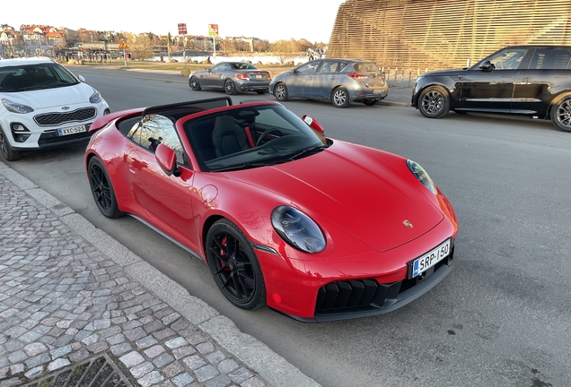 Porsche 992 Carrera 4 GTS Cabriolet MkII