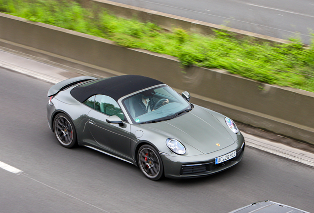 Porsche 992 Carrera 4S Cabriolet MkI