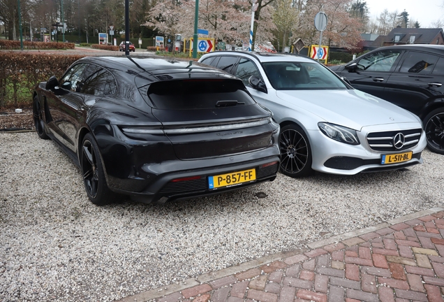 Porsche Taycan GTS Sport Turismo MkI