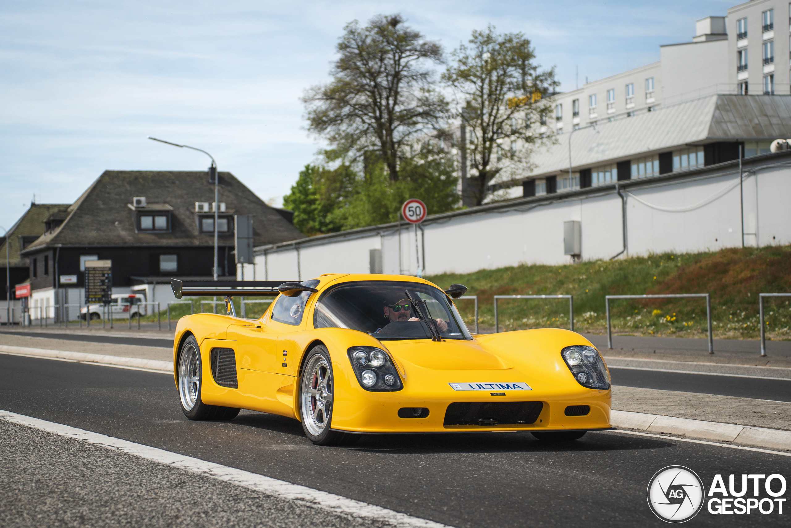 Ultima GTR