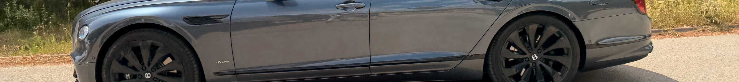 Bentley Flying Spur Hybrid Azure