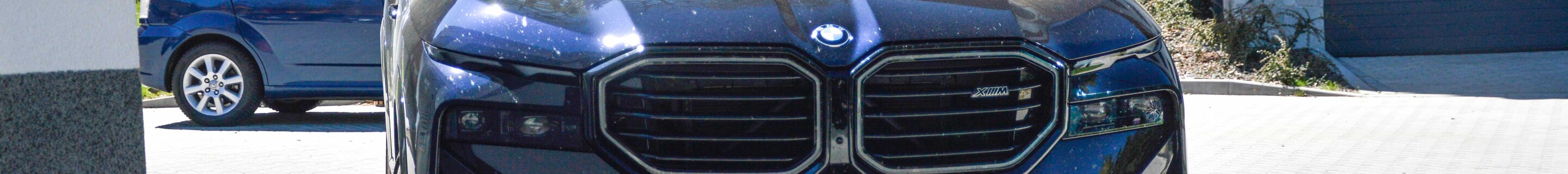 BMW XM G09