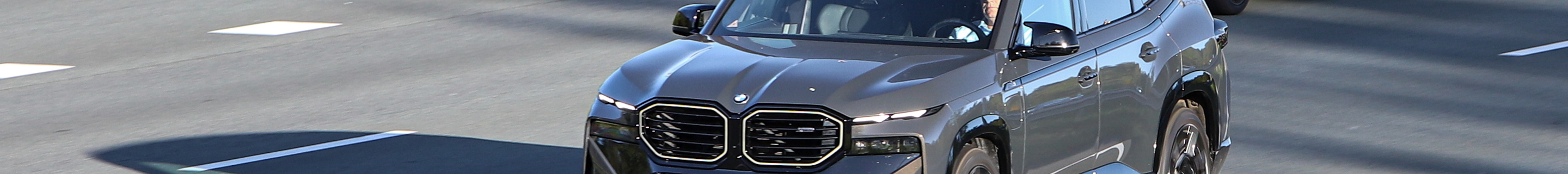 BMW XM G09