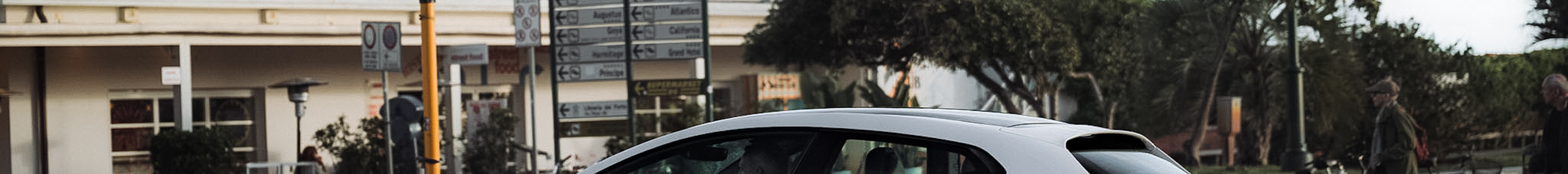 Ferrari GTC4Lusso T