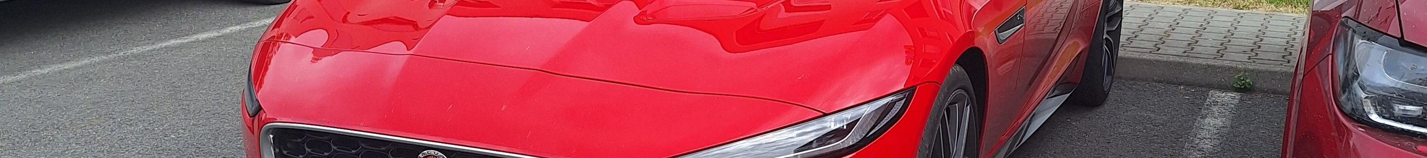 Jaguar F-TYPE P450 Convertible 2020