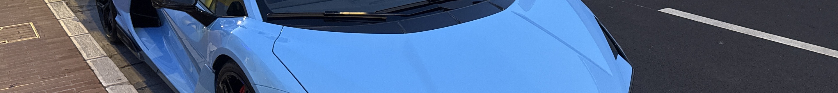 Lamborghini Revuelto
