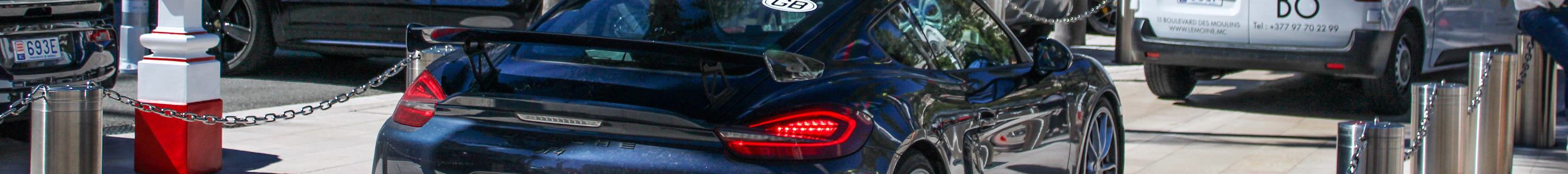 Porsche 981 Cayman GT4