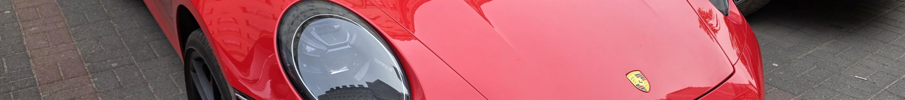 Porsche 992 Carrera 4 GTS MkI