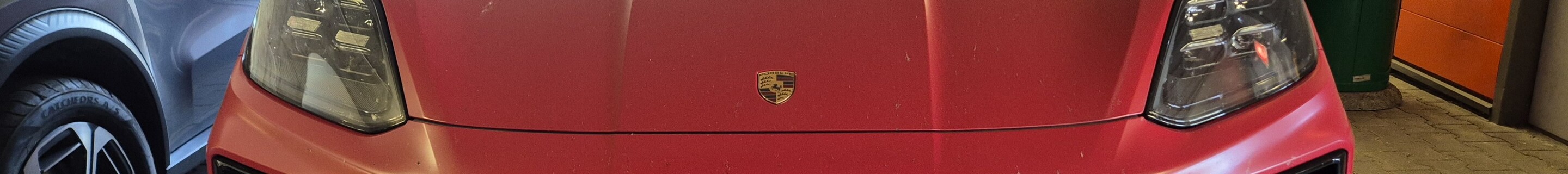 Porsche 9YA Cayenne GTS MkII