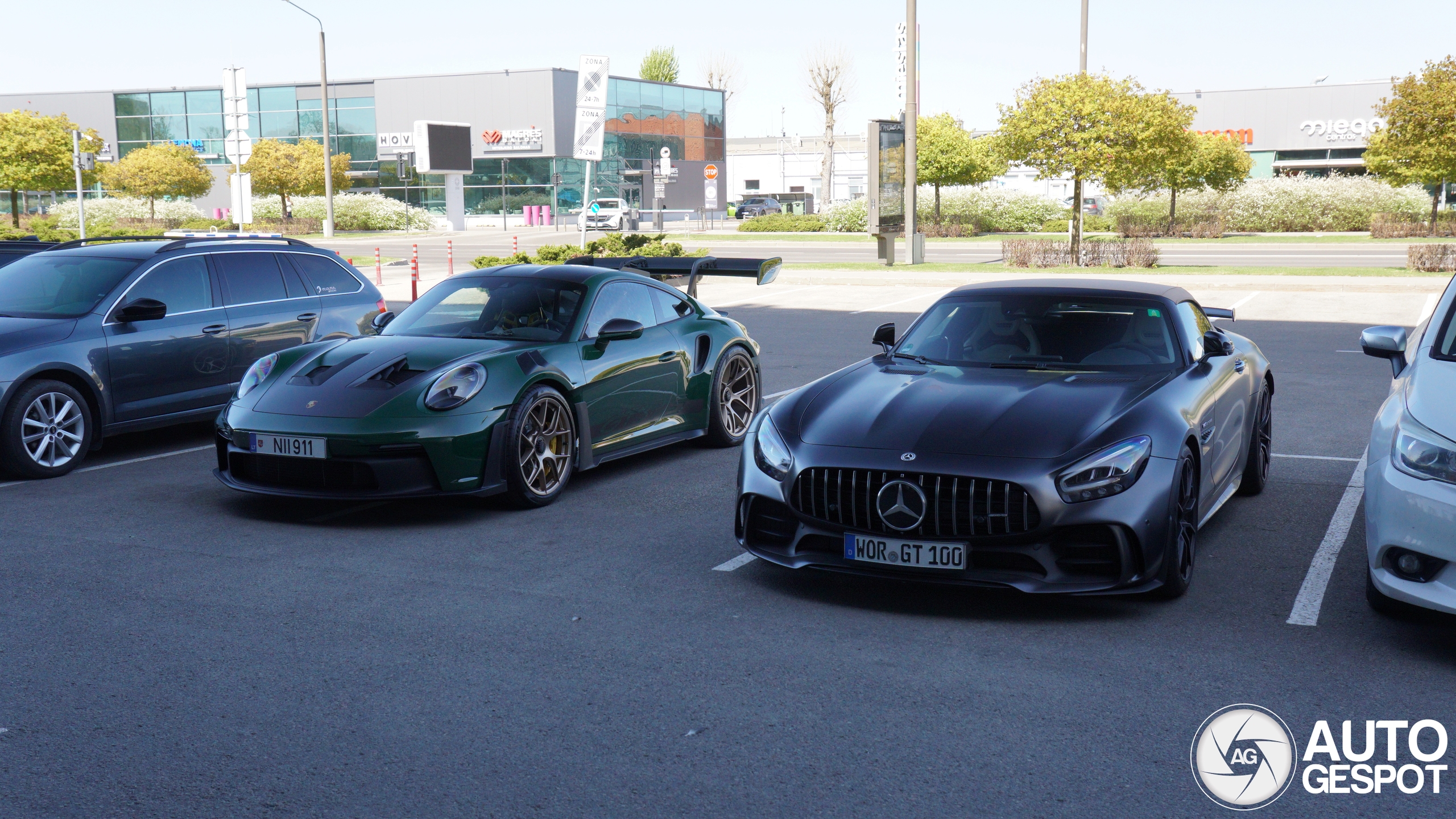Porsche 992 GT3 RS MkI Weissach Package