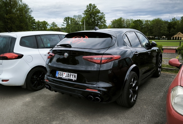 Alfa Romeo Stelvio Quadrifoglio