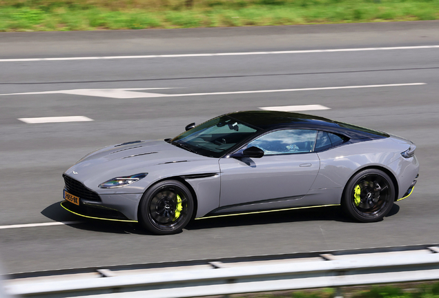 Aston Martin DB11 AMR