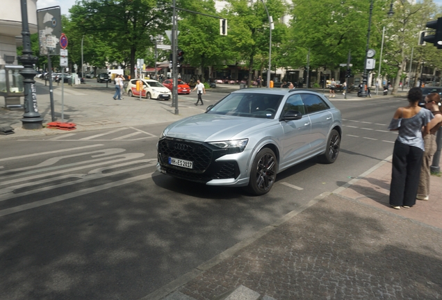 Audi RS Q8 2024