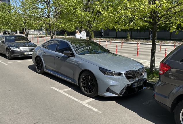BMW M5 G90
