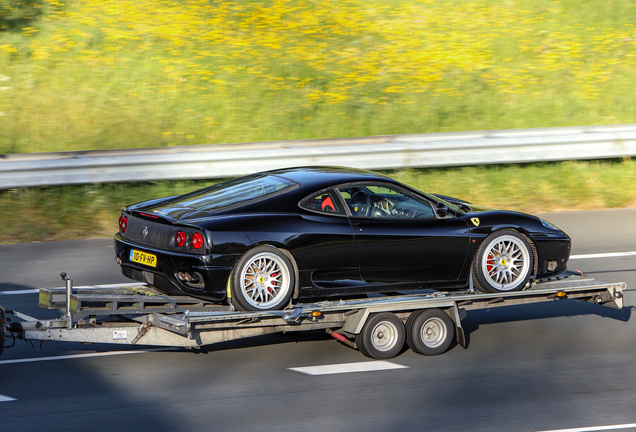 Ferrari 360 Modena