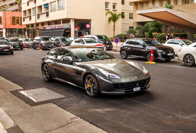 Ferrari GTC4Lusso