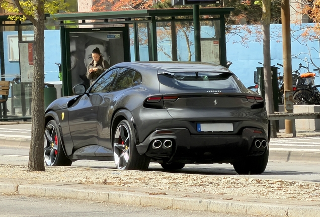 Ferrari Purosangue